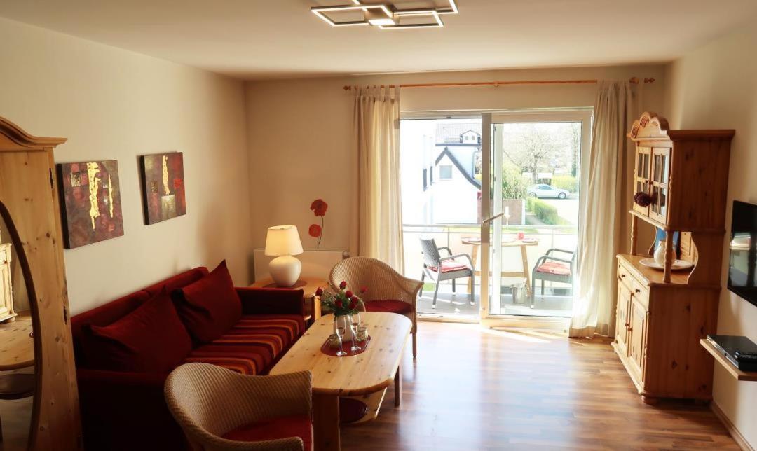 Wohnung 9 Meer-Ruhe Im Haus Stranddistel Komfortable Ferienwohnung Im 1 Og Fuer 4 Personen In Цингст Экстерьер фото